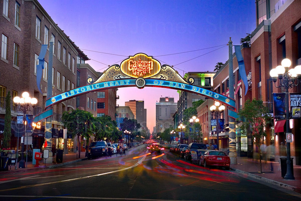 gaslamp sign